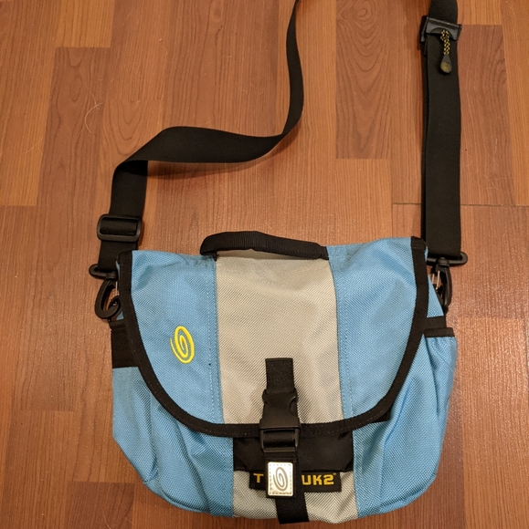 Timbuk2 Other - Timbuk2 Classic Messenger Bag XS